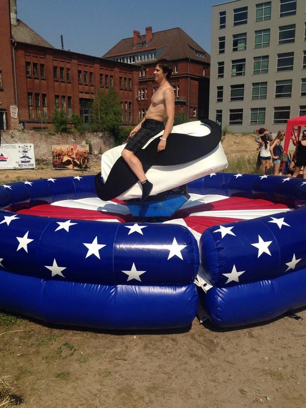 energyberlin's tweet image. Dit is Berlin: Hipster Cup Festival in der Malzfabrik #geilon #hipster #berlin #festival