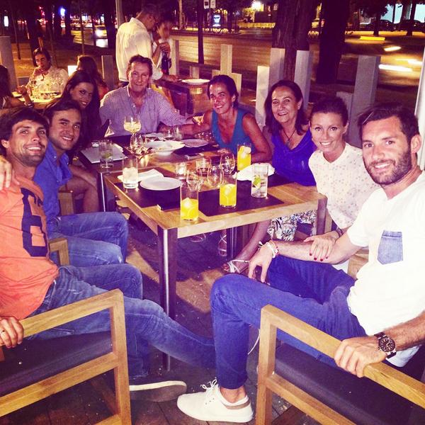 _MacaMartin_'s tweet photo. Buena noche en la terracita de @OTTOMadrid_rest !!! #family #friends #Otto #summer @drnvaro http://t.co/YFiPFgNlL5