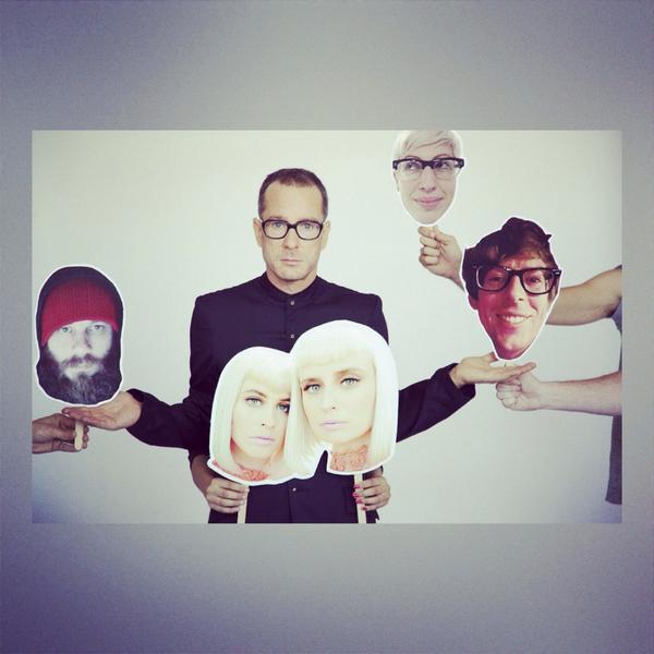 theappreeshpost's tweet photo. I'm flying out to @therentals show at Fonda Theatre in LA! The new song is awesome! http://t.co/BsTU1APGJi