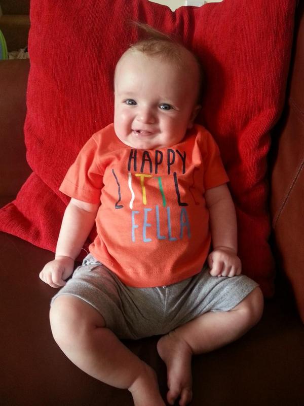 Melt7415's tweet photo. Hope you are enjoying your hols xxx @emmadav1 @TJinx @Jamdav10 #missingourbuddies http://t.co/aWtjpcQGpg