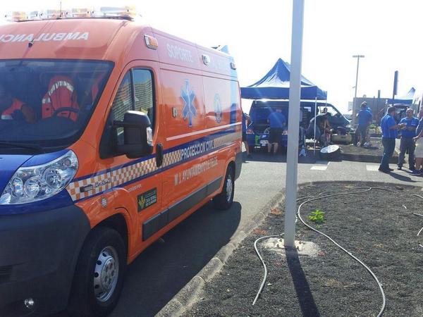 PCTelde's tweet photo. #RCT2014 Unidad @PCTELDE T-88 continúa dando cobert. parque de trabajo. http://t.co/aAIAzvE6sT