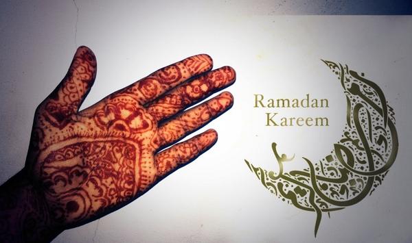 estd97's tweet photo. Ramadan kareem http://t.co/63EkVUfGy7