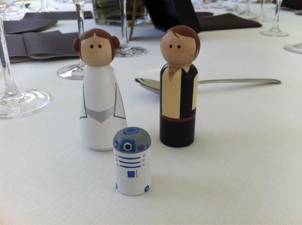 ¡Nos han hecho el mejor regalo de la historia! ¡Gracias <a href="/bformariz/">Blanca Formáriz</a> y Edu!