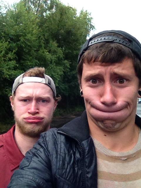 TerrorSocietY's tweet photo. Terror crew rolling in the rain to get snout. Getting rained on #SNOUT http://t.co/mR3jIeu8jS
