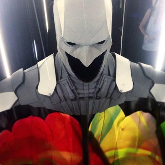 whitewallssf's tweet image. Check out @apexer #batman75 cape @Comic_Con @vice #sdcc2014 #mtncolors #APEX #graffiti #arkhamknight