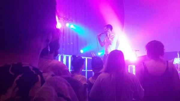 Yes! SUPER GIG NOW! He just looped us cheering into a song.... <a href="/SalisburyArts/">Salisbury Arts Centre part of Wiltshire Creative</a> <a href="/Shlomo/">Pls use @SKShlomo</a>.  Get here #unbelievable