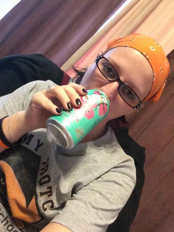 sexaroni's tweet image. #greentealife