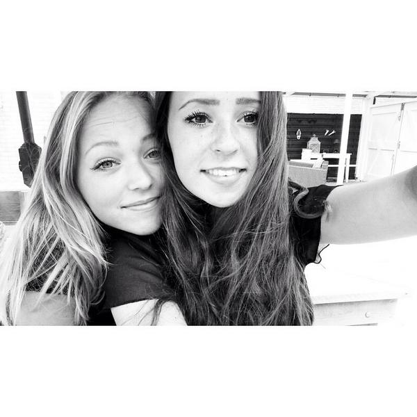 She is my best 💖❤️ @KUSJExxLUNA