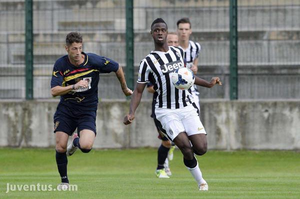 juventusfc's tweet photo. Dal ritiro Primavera a Chatillon, la FOTOGALLERY della giornata:  http://t.co/rmTIJnKH18 #JAcademy http://t.co/PExWiXbyOI