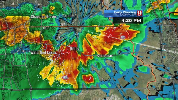 WFTVWeather's tweet image. RT @GWaldenWFTV: Christmas in July=heavy storms extending to #Bithlo #WaterfordLakes, will intensify and move east.