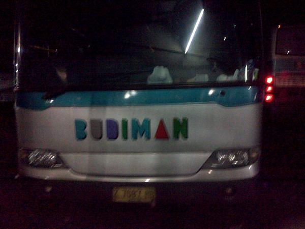egijawir's tweet photo. Balik lg JKT perjalanan yg meleLahkan tp smua ud di niati http://t.co/u7fUOgg23w