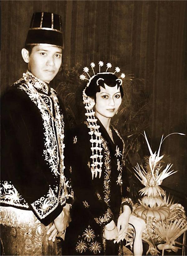 Sebagai abdi negara, usai 5 hari menikah dengan Ibu Ani, SBY langsung ke Timor Timur jalankan Operasi Militer.