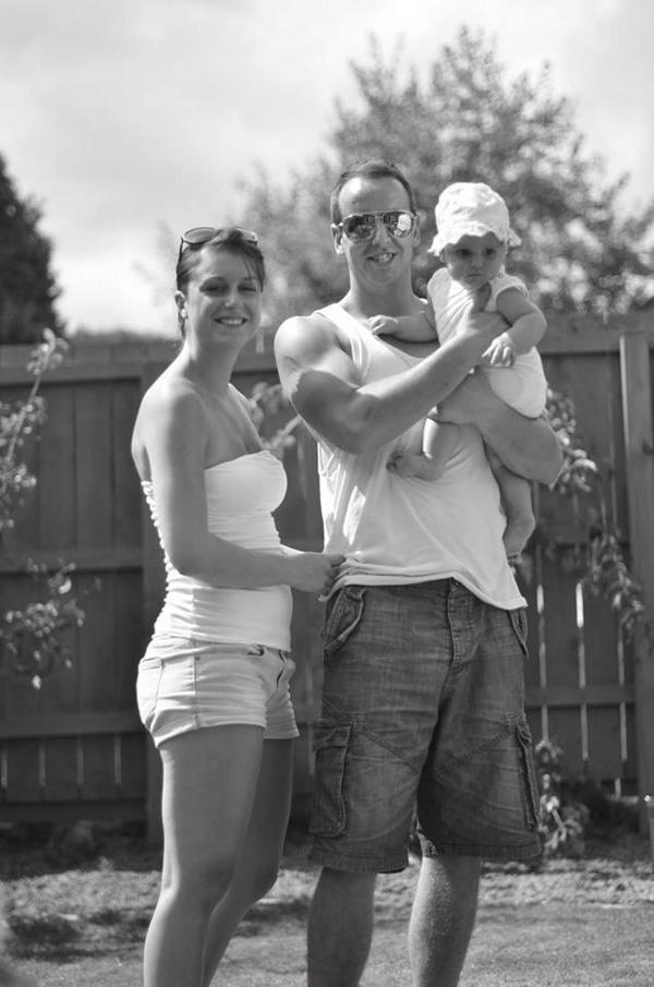 gazzyjeebaybee's tweet photo. #family http://t.co/egSdSg3FmO