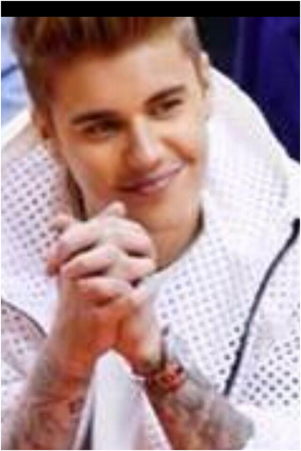 whenujustin's tweet photo. when someone is talking to me and i know they're lying.
#MTVHottest Justin Bieber  #BestFandom2014 Beliebers http://t.co/c9uwTEHgcB