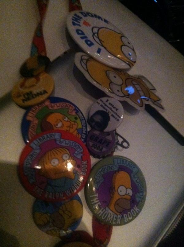 RedTheTrucker's tweet image. Am I becoming #buttonlady #SDCC