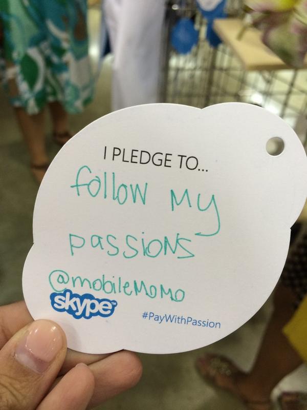 MobileMomo's tweet photo. #PayWithPassion http://t.co/niQ4TMWcqS