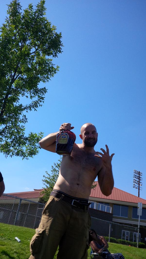 YoungBucksRFC's tweet photo. Both bucks teams in the finals at #Abby7s @AbbotsfordRFC great tournament so far. We also won the bottle drive = O http://t.co/uA0p75tJyQ