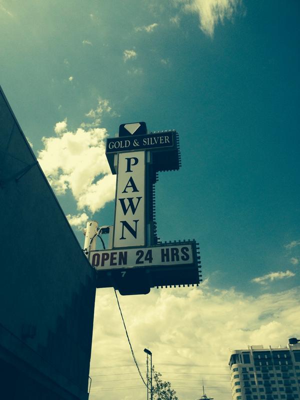 mattsterman1's tweet photo. It was 20 bucks to park but we got it down to 15 http://t.co/MuCDWhr9qX
