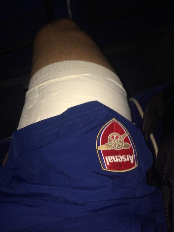 JackWilshere's tweet image. No problem @Tim_Cahill have to keep these physio's busy somehow! Good luck for the rest of the season! #DeadLeg