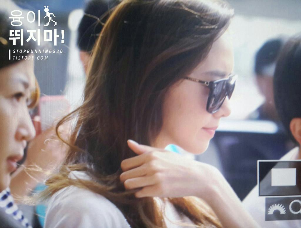 [PIC][27-07-2014]YoonA trở về Hàn Quốc vào sáng nay Btgte6UCQAAqExt