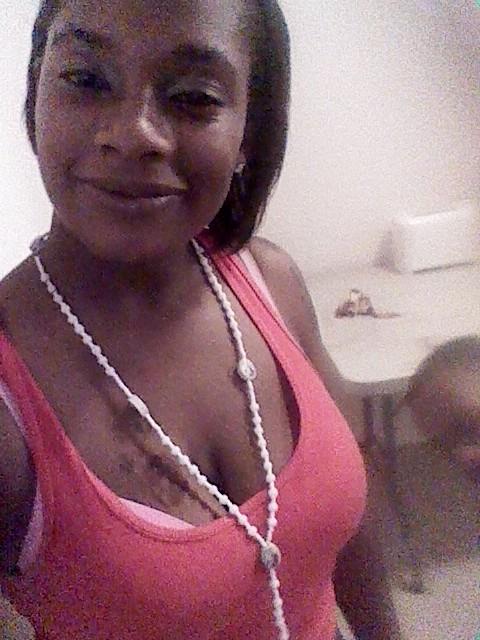 Iam_Cien's tweet photo. #Chilling http://t.co/LsmW5BHGoM