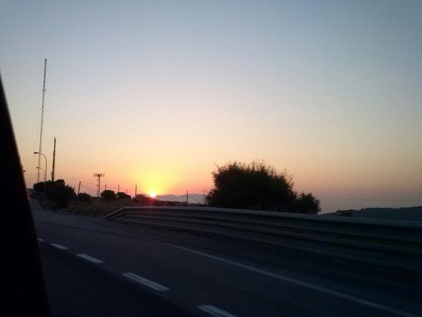 mariada93's tweet photo. "@CristiCaballer: Buenas noches a Tarifa. O días. http://t.co/XwzykI1XIl"