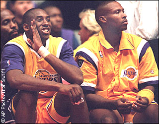 FunnyNbaGuy's tweet image. Kobe Bryant and Byron Scott as teammates during Kobe's rookie season. 
#NBA #Lakers #LakersNation