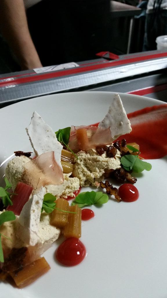 URSAchef's tweet photo. #ursarestaurant @URSAchef some dessert, some cheese and a bear holding a cow tooth http://t.co/CaL6vNzkgI