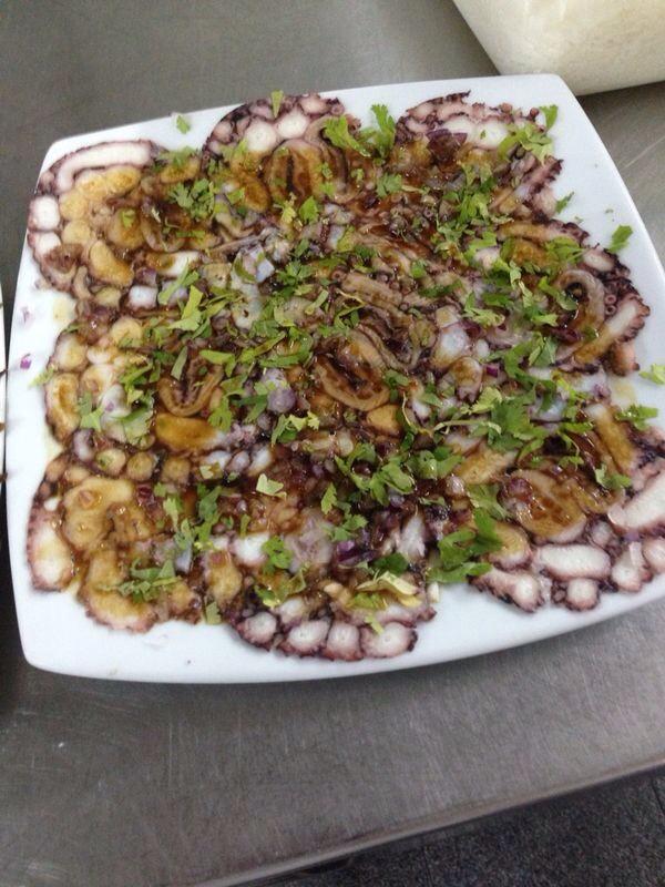 bocca_rest's tweet photo. Ven a probar nuestro Carpaccio de pulpo, solo en @bocca_rest sencillamente #divino http://t.co/Ztaus09Jga