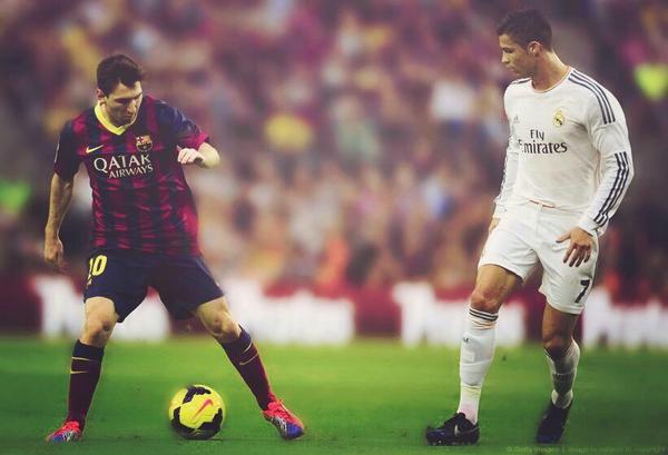 Dosis_Futbolera's tweet photo. “La diferencia entre CR7 y Messi es el talento. CR7 no tiene el talento natural de Leo,tiene trabajo”

–Thierry Henry http://t.co/bYUXJopCui