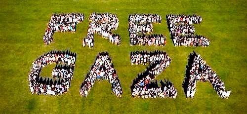 KimDotcom's tweet photo. Human pixels to #FreeGaza - RT! http://t.co/VlcWUxf0xF
