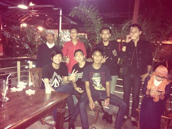 Bukber smp cerita nya 😬