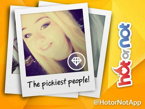 _skyann's tweet photo. You know that I’m one of the pickiest people of the week on #hotornotapp? http://t.co/jrqizuNS0P http://t.co/jw5XQyglTQ