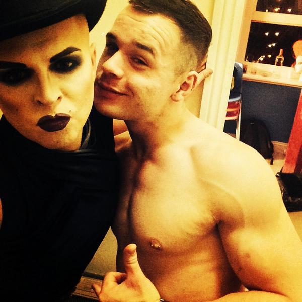 ItsPaulRyder's tweet image. Mammy always said don't play with the porn stars. I never listened to Mammy. With the lovely @DieselOGreen 😘