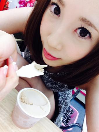 おやつタイム♡ アイス美味しい♡  ありがとー♡ http://t.co/BB7aJGA1pv<a href="/tag/ryugagotoku"class="tags"><span>#ryugagotoku</span></a>