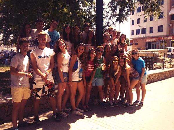 sarabonillo98's tweet photo. Mi pequeña gran familia 💕 http://t.co/bhC5lVixGe