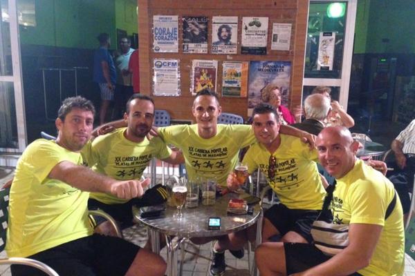 mikimac72's tweet photo. XX CARRERA POPULAR "Playas de Mazagón" gran equipo running @pakogrmt @Rakujiga @danicorrea1239 @mikimac72 http://t.co/iCqLphskbM