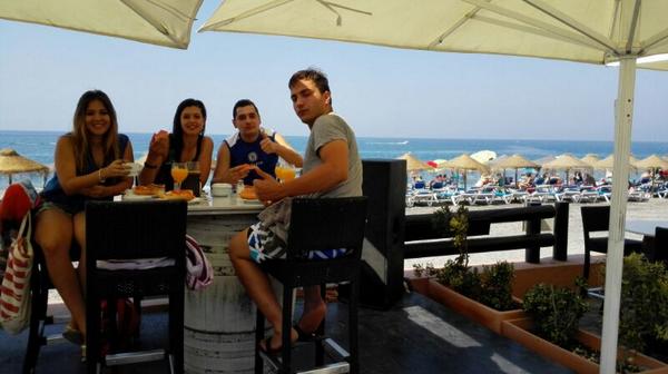 RSobrino110's tweet photo. Lo mejor... escapada sin planear a la playita y en buena compañia... http://t.co/NIzuOuPYnF