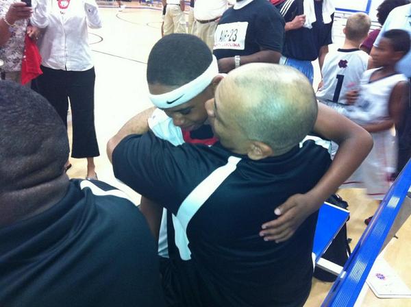 Jerome Francis III giving Dad some love!