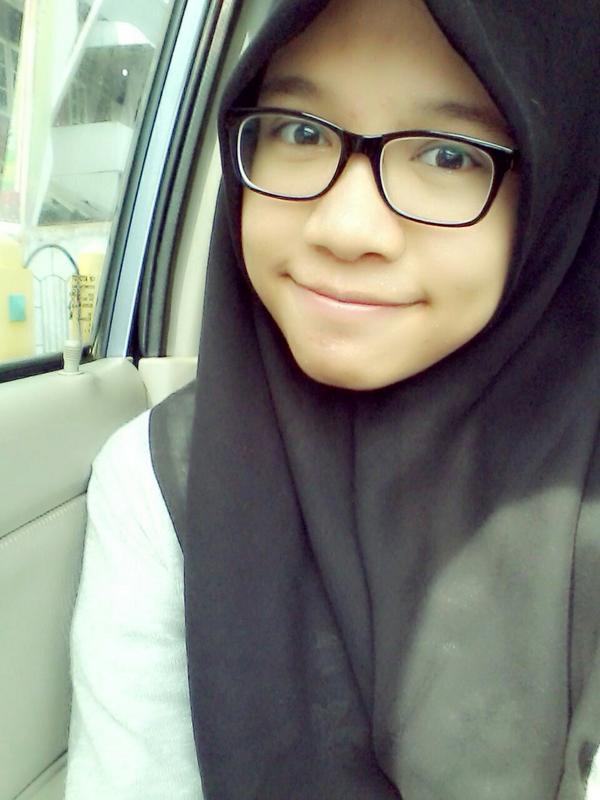 izzafaizha's tweet photo. Minal Adin wal Faizin.. Mohon maaf lahir bathin yaa:) http://t.co/Y4SQYwoPjl