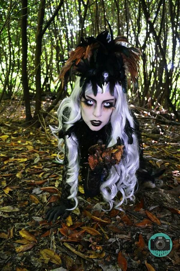 ArtDrenchedDsgn's tweet photo. few from voodoo queen shoot sorry only getting them up now. #makeup #photoshoot #Art #beautiful #VoodooDollMagic http://t.co/JQqalF94dg