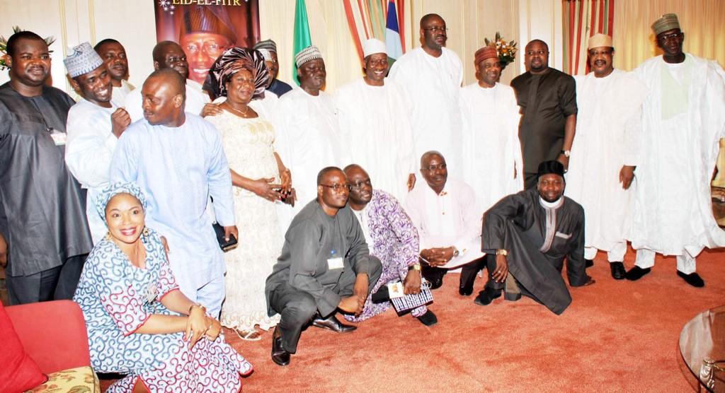 Goodluck Jonathan recieves muslim congregation to mark end of Eid el Fitri