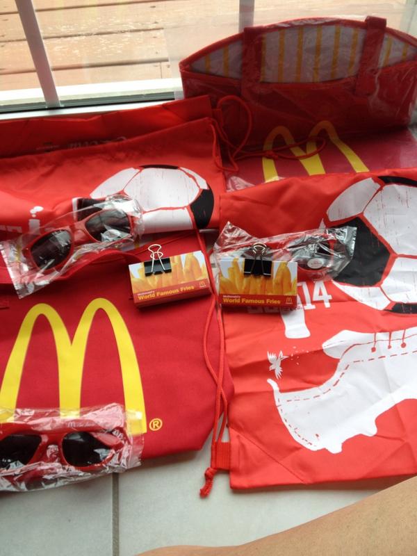4ZsRWE's tweet photo. @McDPhilly thanks so much from @4ZsRWE @JLDSAXA for this #FreeFriesForAYear Prize Pack #SuperFans we are! http://t.co/pnqJtG1iO6