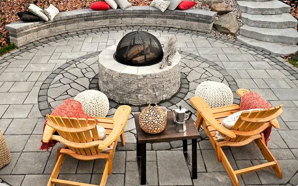 techobloc's tweet image. The perfect place for a Sunday morning coffee #patioperfection with Valencia, Flagstone and Mini-Creta
