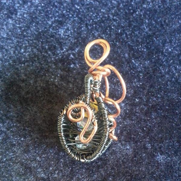 amber_arda's tweet image. Loving working w/wire #weekendcreativity #art #jewelry #wirewrapping #copperwire #copper #jade #swarovski #artlovers