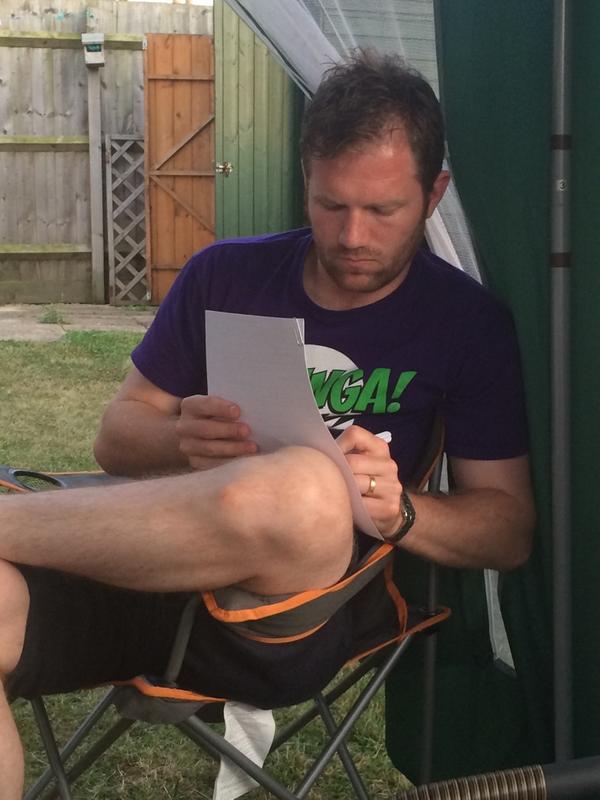 AdderburyParkFC's tweet image. Here's Chris Jackson signing the forms for AP. Massive signing! @Jacko_no5 #jackostopsgoals #greatsigning #APFC