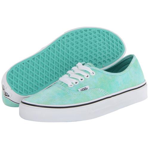 MintEverything's tweet photo. Mint Vans. Could it get much better? http://t.co/YrVeDxo8a2 #vans #minteverything http://t.co/tp33A8J7cE
