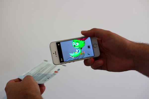printarapp's tweet photo. See @Clyde2014 in full 3D via augmented reality with #CatchClyde - the game!  http://t.co/CSxJHYZr3P http://t.co/hAhiLEOO3O