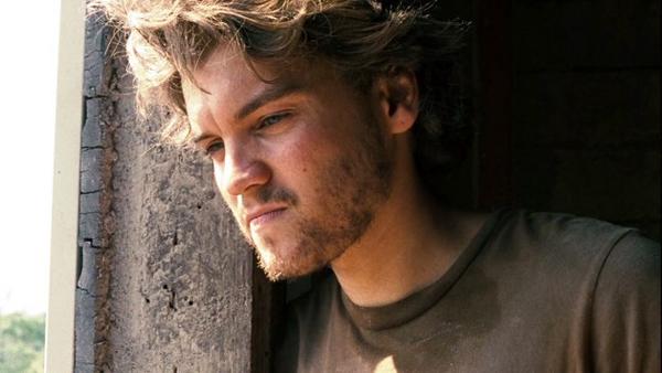 T13's tweet photo. Estas son las 10 grandes películas que nunca se estrenaron en Chile http://t.co/PxN6j0q3kP http://t.co/V3YvH9dRCJ