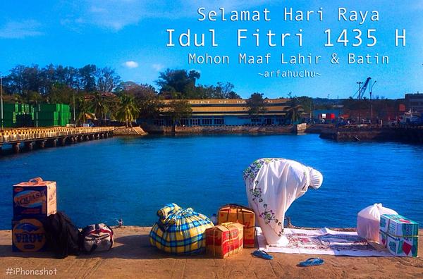 arfahuchu's tweet photo. Mohon Maaf Lahir Batin @UKMFOTO_UNHAS @09Mata09 @RumahFOTO_MKS http://t.co/if3hrCBc3N